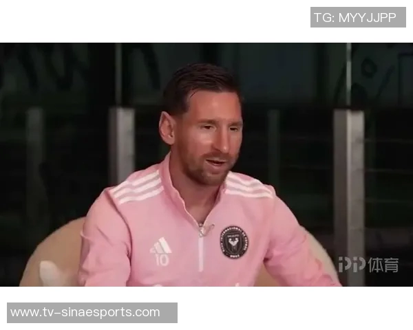 恩里克祝贺梅西布斯克茨阿尔巴夺冠并赞扬他们的辉煌成就