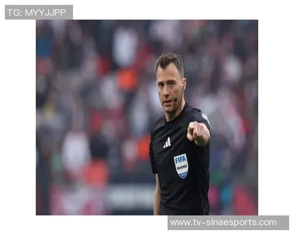 德国裁判茨瓦尔执法切尔西与阿贾克斯对决引发关注